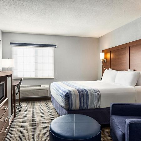 Americinn By Wyndham Williamsburg Екстериор снимка