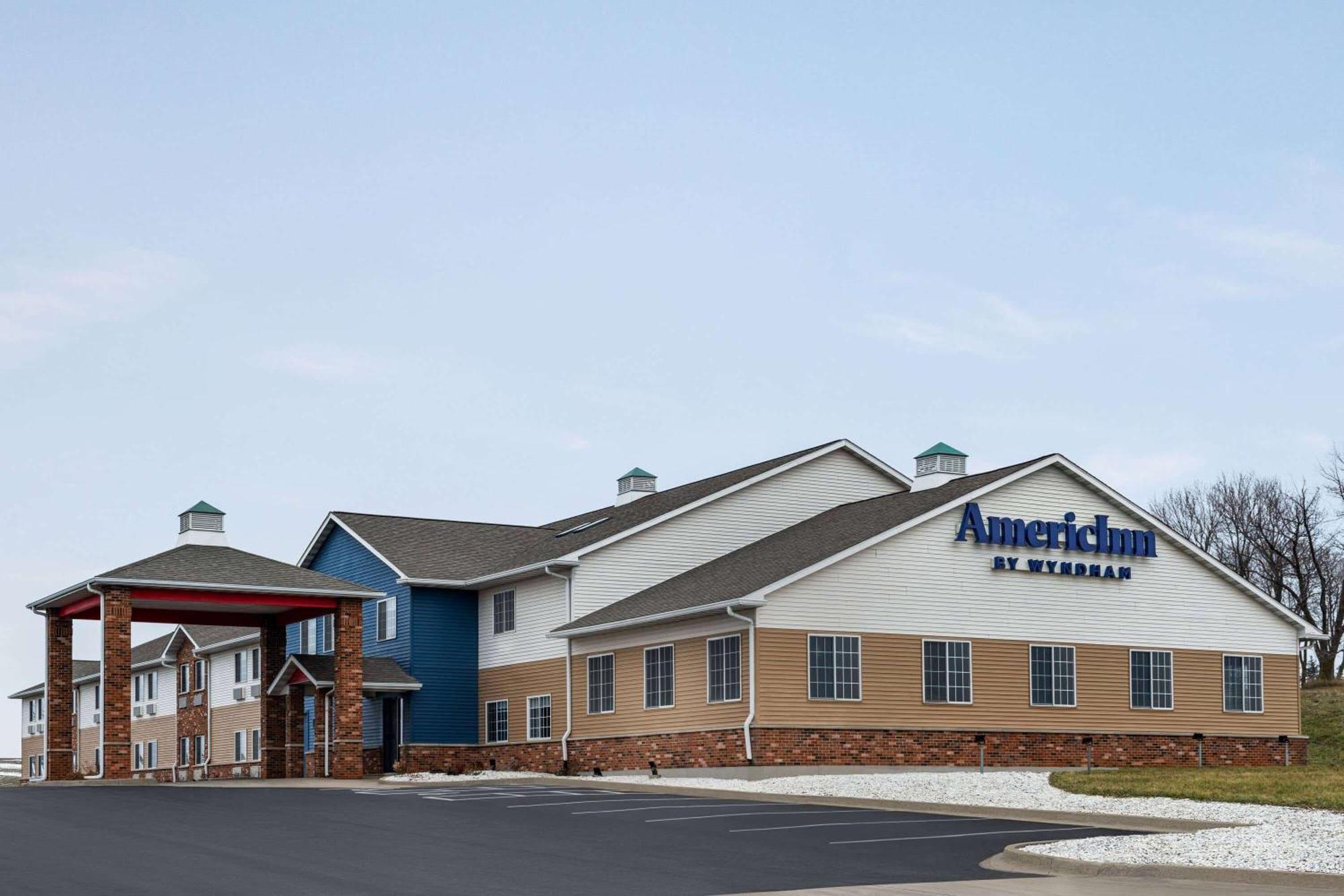 Americinn By Wyndham Williamsburg Екстериор снимка